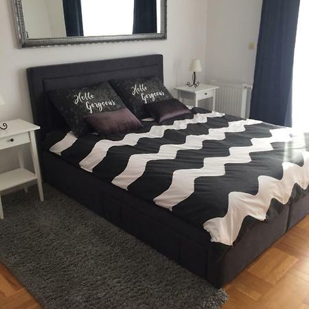 Studio Apartman Lara *** Osijek Exterior photo